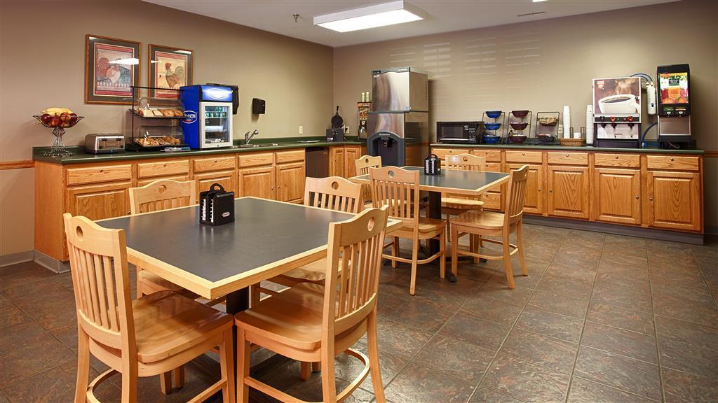 Quality Inn Tully I-81 Екстер'єр фото