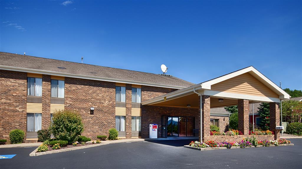 Quality Inn Tully I-81 Екстер'єр фото