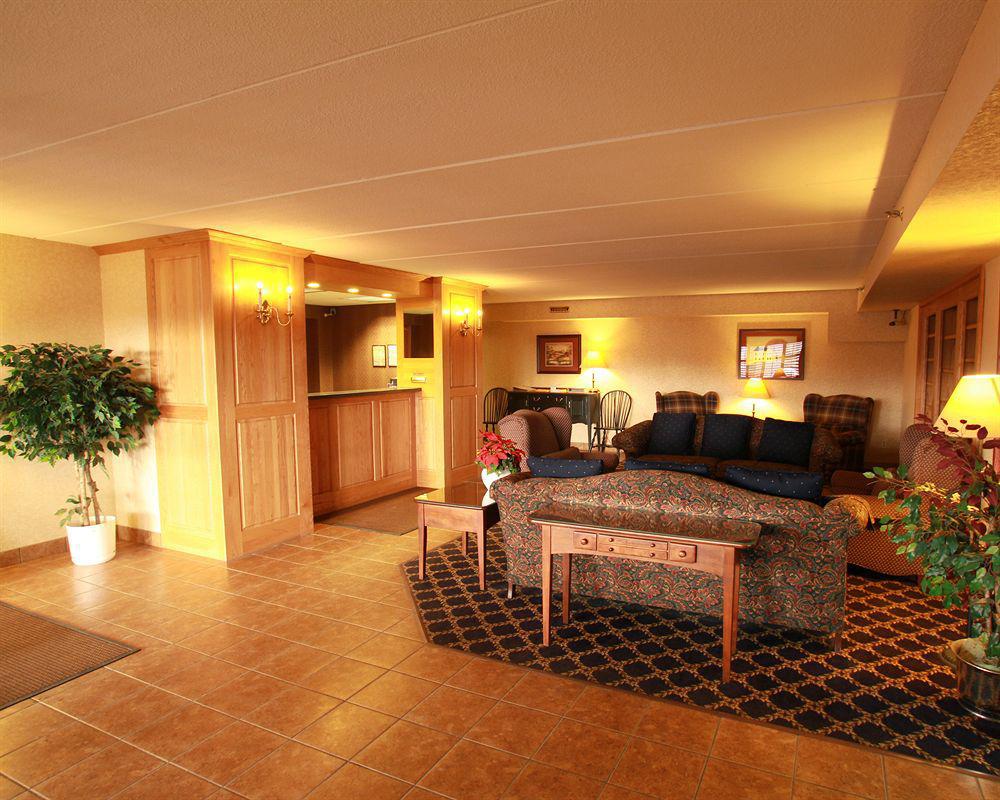 Quality Inn Tully I-81 Екстер'єр фото